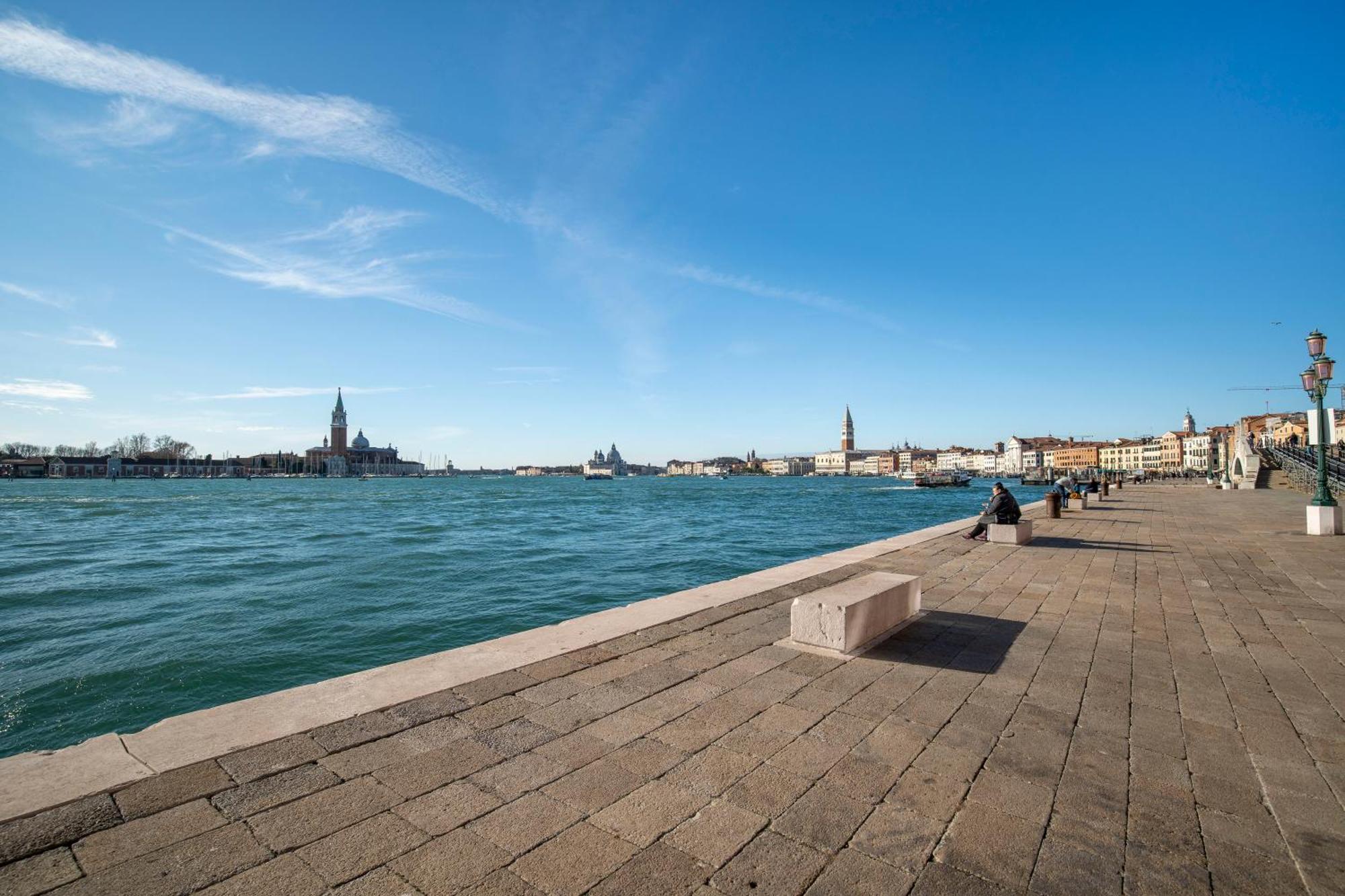 Ca'Lina Near Biennale Apartment Venice Luaran gambar